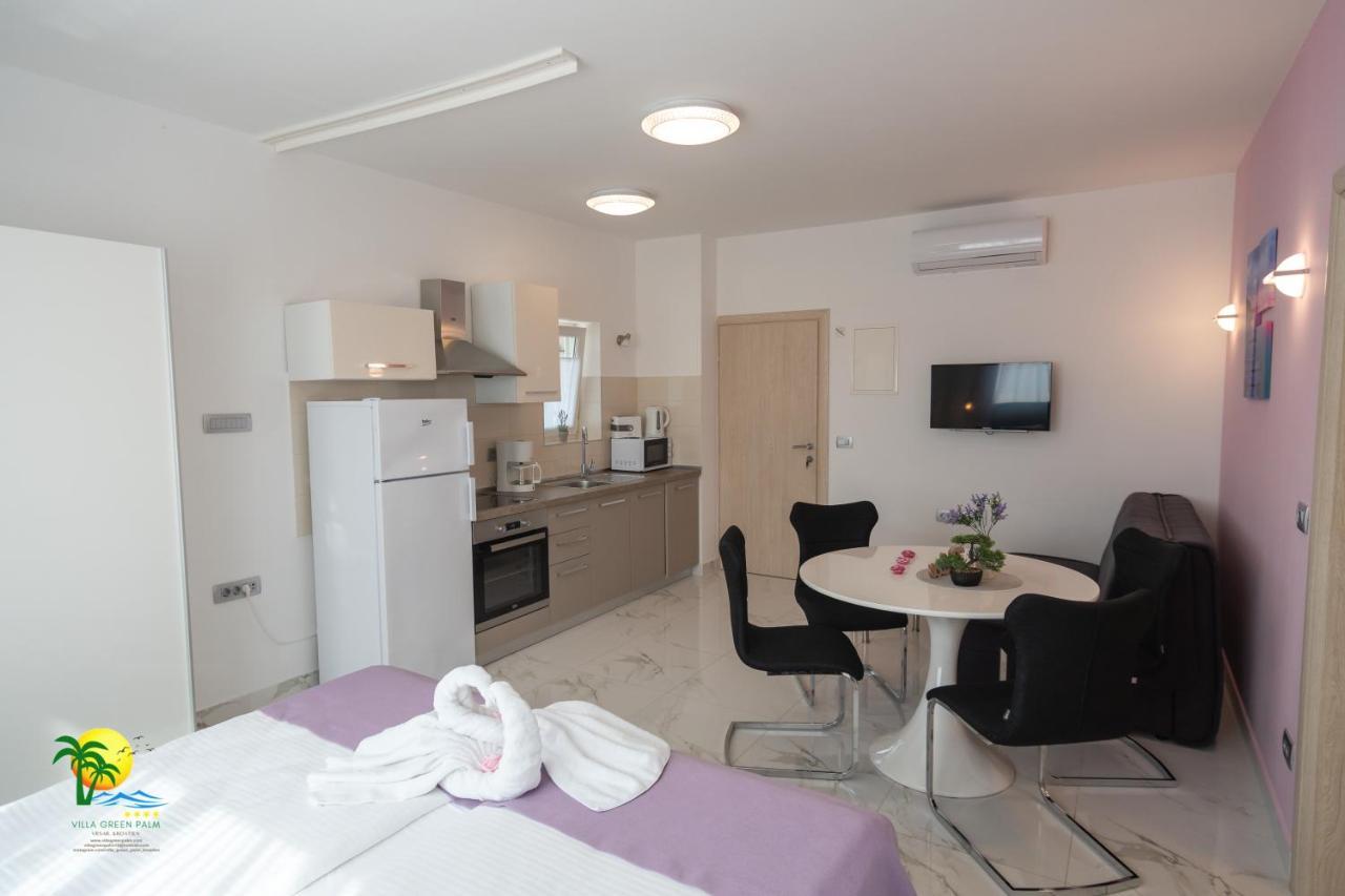 Villa Green Palm Vrsar Εξωτερικό φωτογραφία